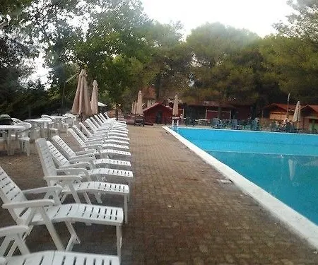 Campsite Club Magic Garden *